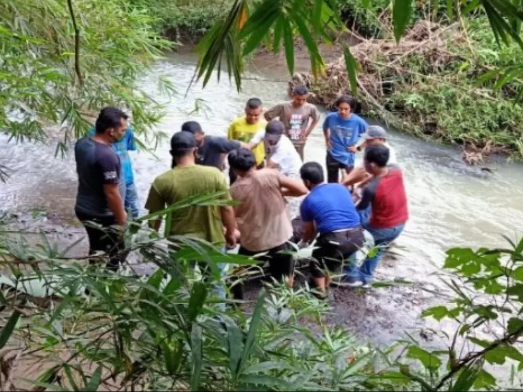 Warga Kuala Langkat temukan mayat di Sungai.(ANTARA/HO Polres Langkat)