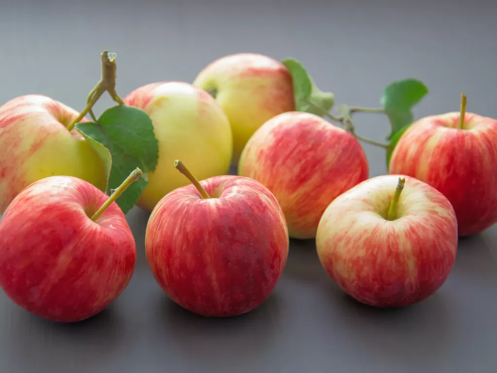 Buah apel (Pexels/Mareefe)