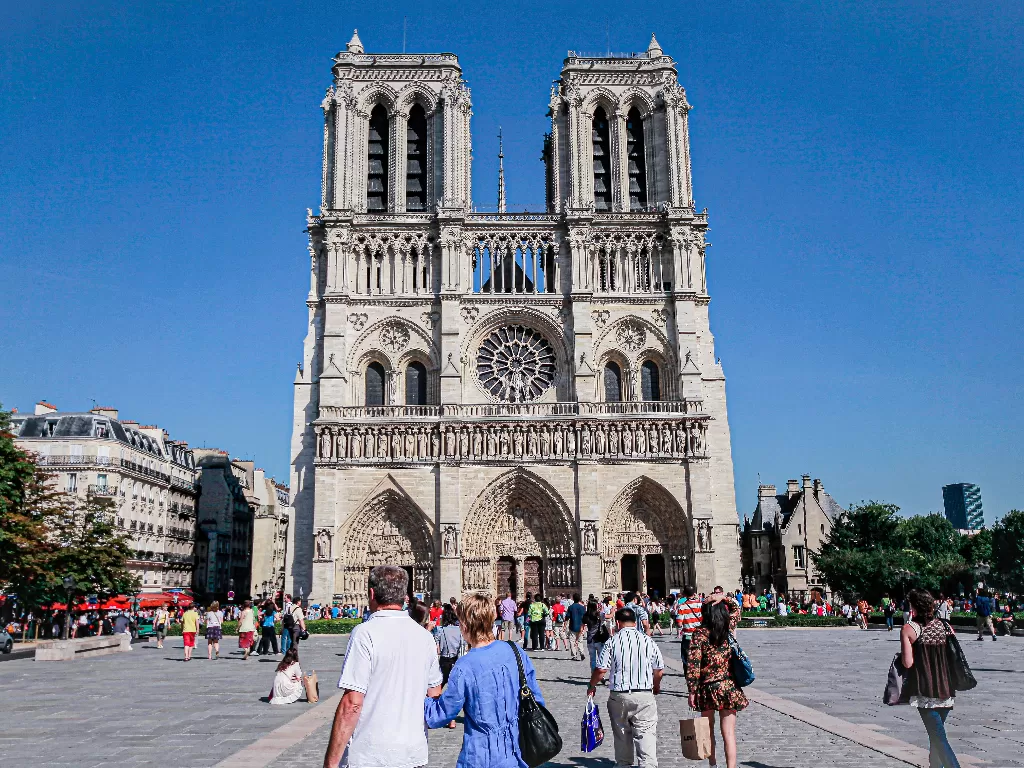Katedral Notre Dame, Paris. (Unsplash/@ironstagram)