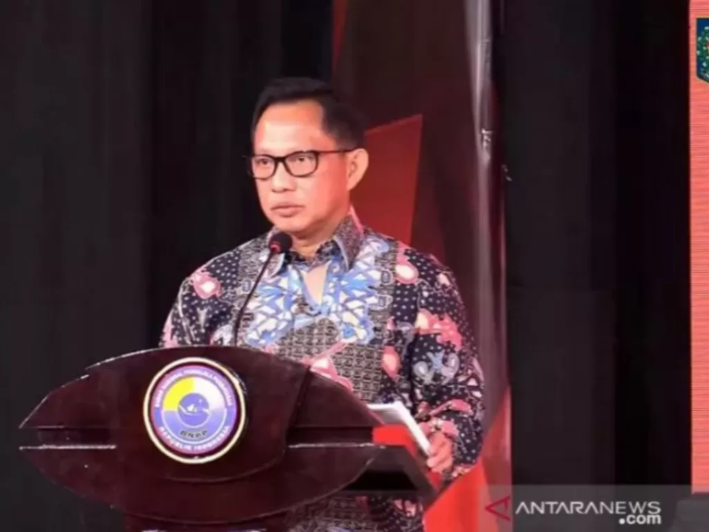 Tangkapan layar - Menteri Dalam Negeri (Mendagri) Tito Karnavian pada Ulang Tahun Ke-10 Badan Nasional Pengelola Perbatasan (BNPP) Jumat (18/9/2020). (ANTARA/Tangkapan layar Youtube Kemendagri RI/pri)