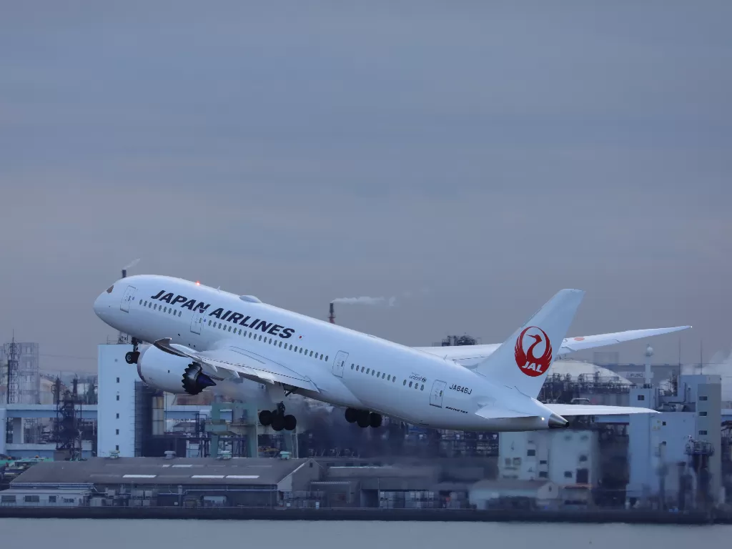 Ilustrasi Japan Airlines. (Unsplash/@speedpenguin)