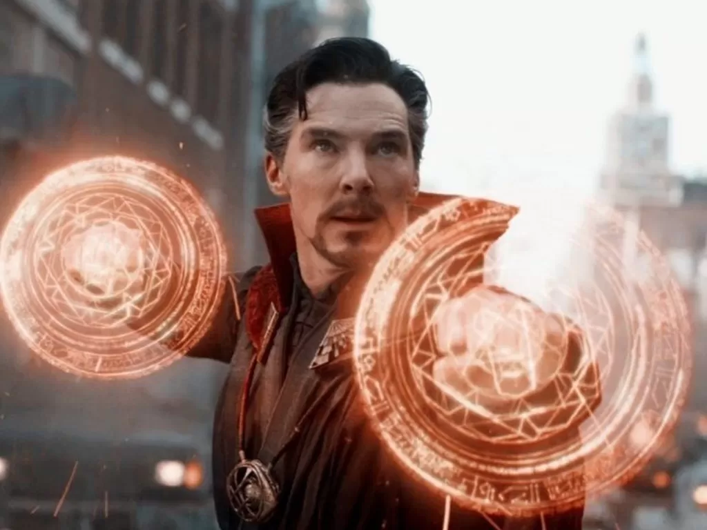 Doctor Strange dalam cuplikan film Avengers: Endgame. (Instagram/doctor.strange)
