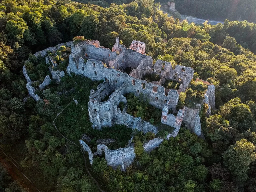 Kastil Ruzica Grad. (Wikimedia/Ervin Kaizer)