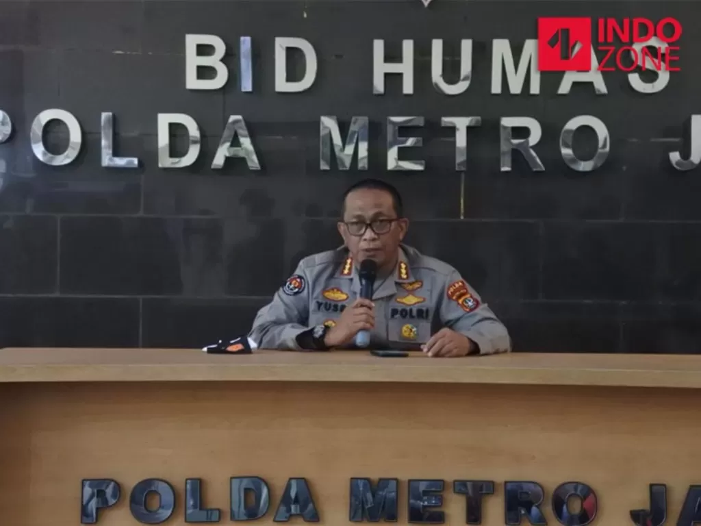 Kabid Humas Polda Metro  Jaya, Kombes Pol Yusri Yunus di Polda Metro Jaya, Jakarta, Jumat (8/10/2020). (INDOZONE/Samsudhuha Wildansyah)