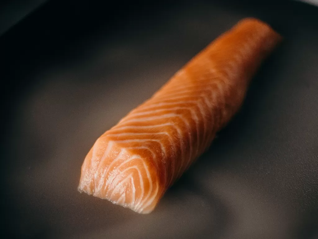 Ikan salmon (Pexels/Cottonbro)