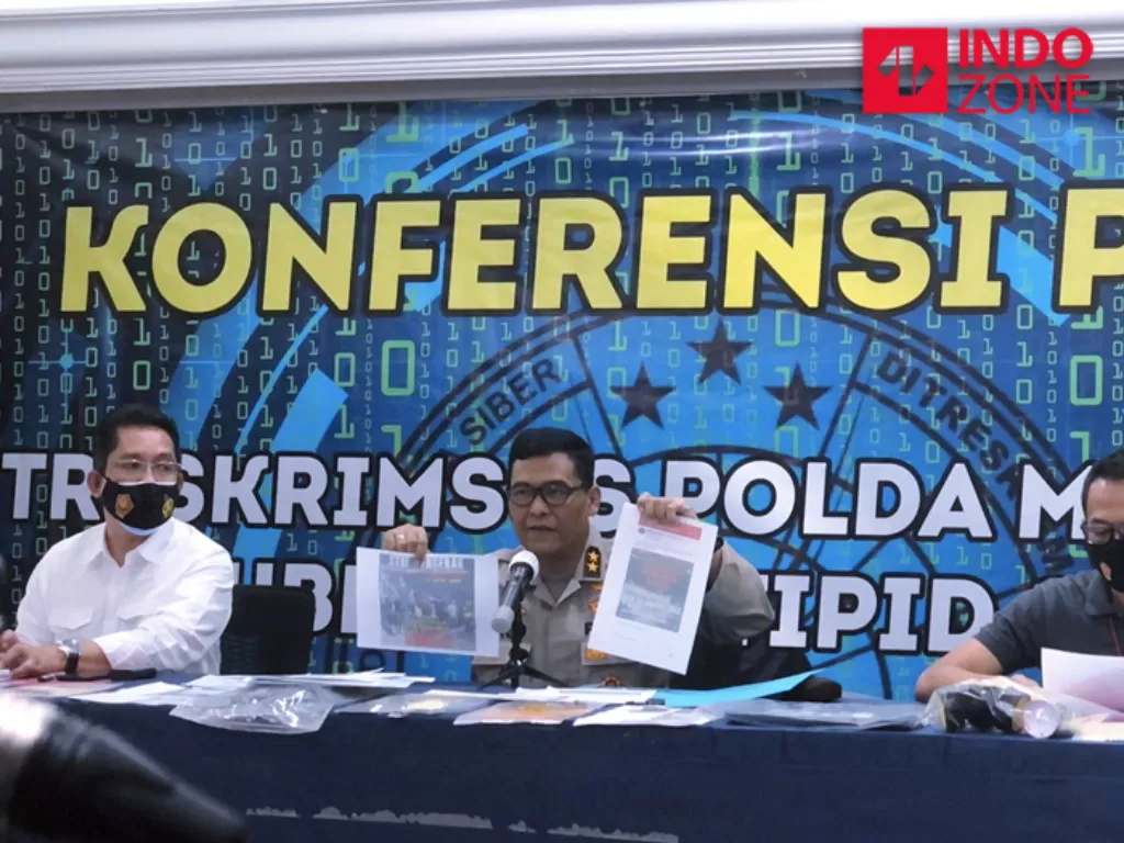 Konferensi pers aktor di balik kerusuhan Jakarta di Polda Metro Jaya, Jakarta. (INDOZONE/Samsudhuha Wildansyah)