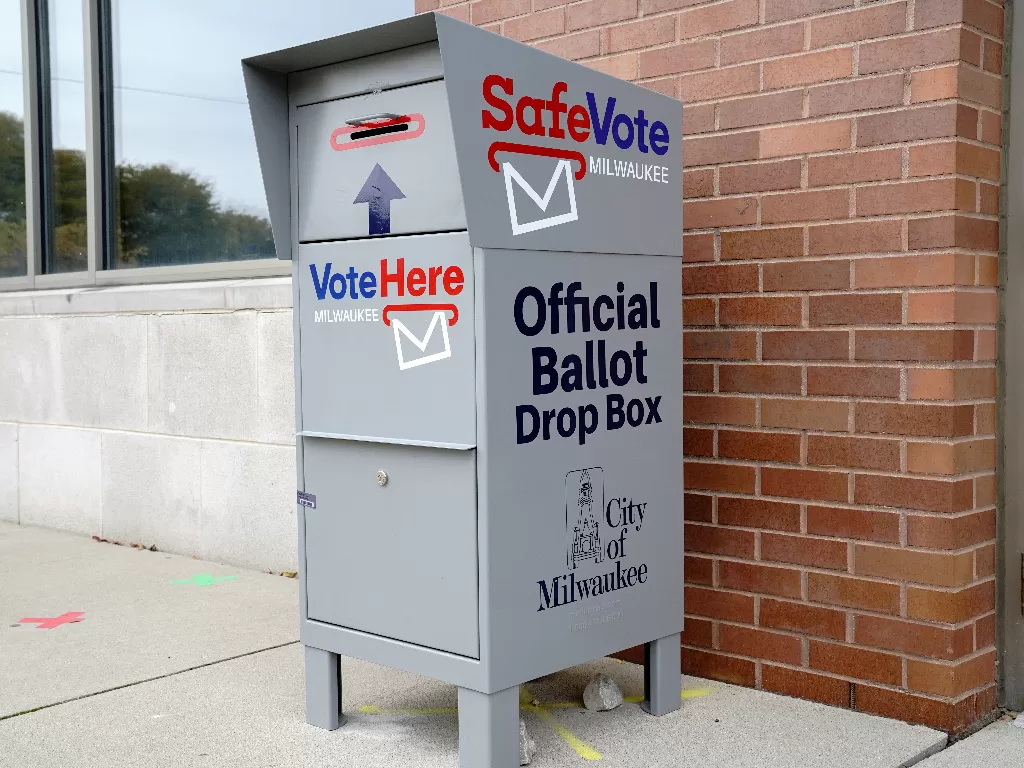 Ilustrasi ballot box atau kotak suara untuk Pilpres AS 2020. (REUTERS/Bing Guan).