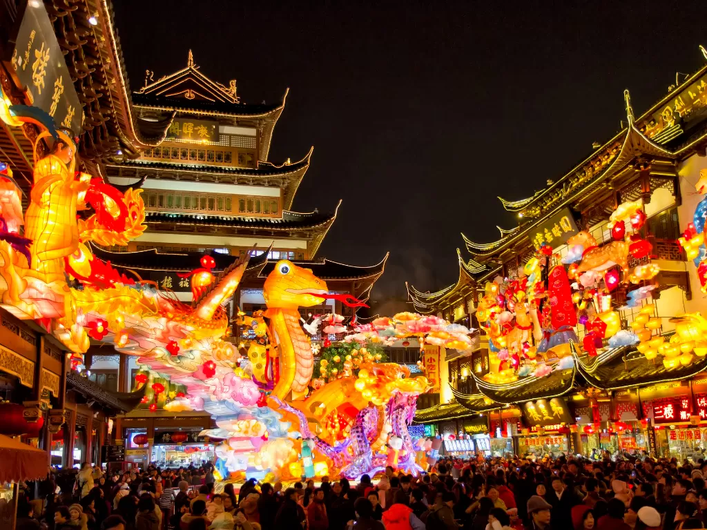 Perayaan Tiongkok Golden Week di Wuhan. (tripsavy.com)