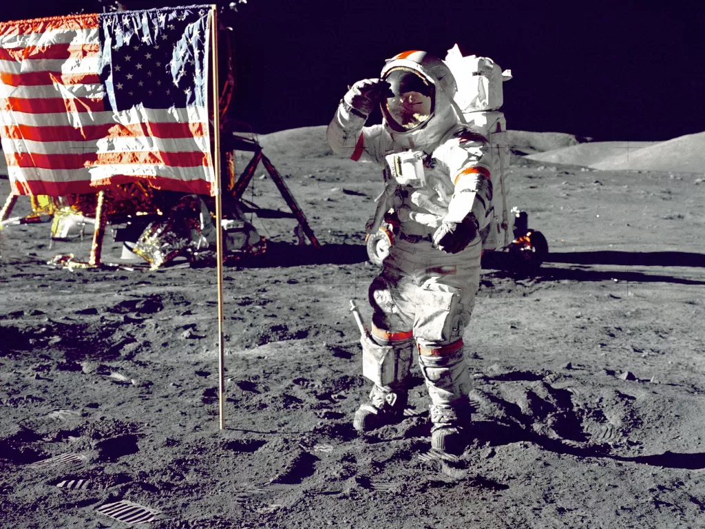 Ilustrasi astronot mendarat di bulan. (Unsplash/@nasa)