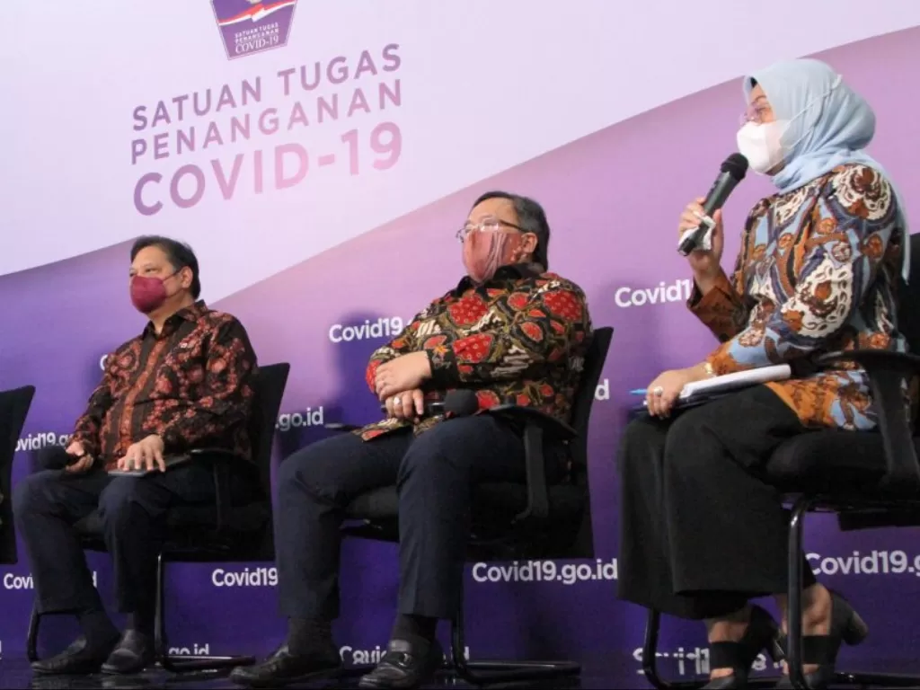 Menteri Riset dan Teknologi (Menristek) Indonesia Bambang PS Brodjonegoro (tengah). (Photo/Dok. Kemenristek)