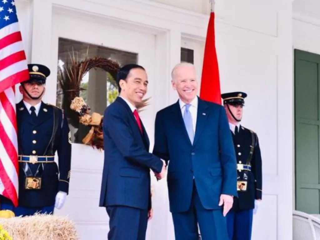 Presiden Joko Widodo ucapkan selamat atas kemenangan Joe Biden dan Kamala Harris. (Twitter/@jokowi)