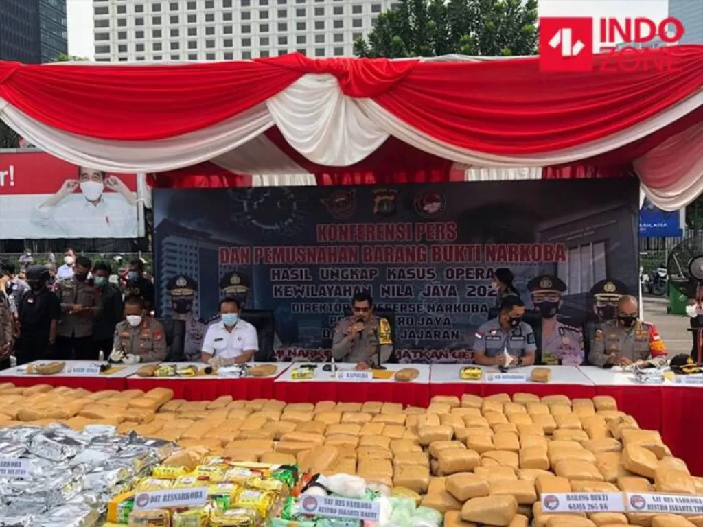 Pemusnahan barang bukti narkotika hasil Operasi Nila di Polda Metro Jaya, Jakarta, Kamis (12/11/2020). (INDOZONE/Samsudhuha Wildansyah).
