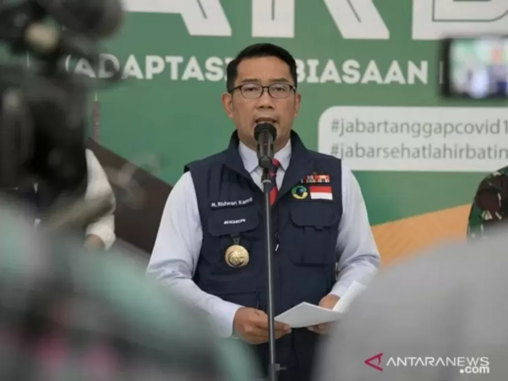 Gubernur Jawa Barat (Jabar) yang juga Ketua Gugus Tugas Percepatan Penanggulangan Covid-19 Jabar M Ridwan Kamil. (ANTARA/Humas Pemprov Jabar)