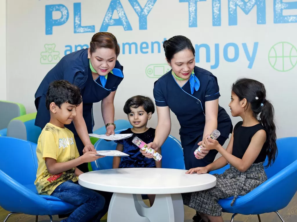 Ruang tunggu khusus anak-anak di bandara internasional Dubai. (travelandleisure.com)