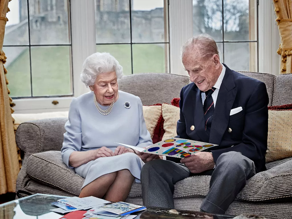 Ratu Elizabeth dan Pangeran Philip. (Photo/Instagram/@theroyalfamily)