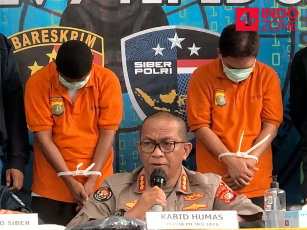 Konferensi Pers Penangkapan 2 Tsk Penyebar SARA dan Ujaran Kebencian di Polda Metro Jaya, Jakarta. (INDOZONE/Samsudhuha Wildansyah)