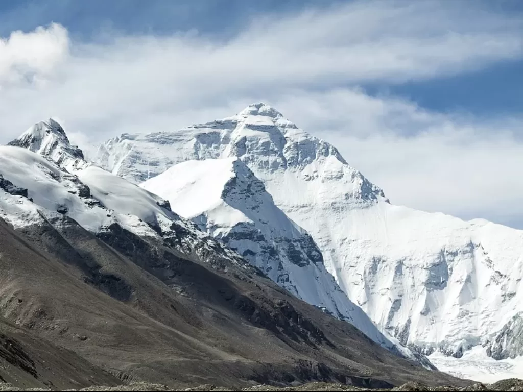 Gunung Everest. (Pixabay/Eknbg)