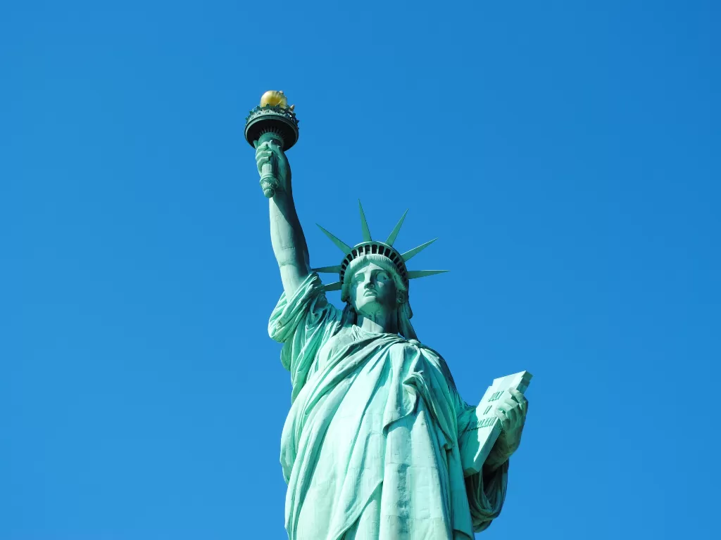 Patung Liberty, salah satu ikon Amerika. (Unsplash/@hernanlucio)