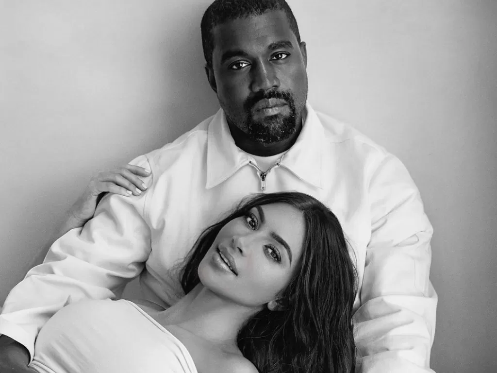 Kim Kardashian dan Kanye West (Instagram/@kimkardashian)