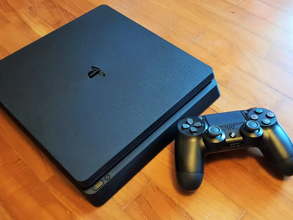 PlayStation 4 Slim (GameAxis)