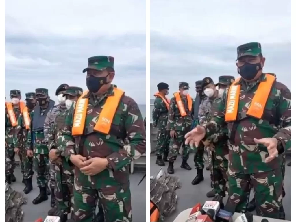 Kepala Staf TNI Angkatan Laut Laksamana TNI Yudo Margono di atas KRI Rigel dalam pencarian dan evakuasi Pesawat Sriwijaya SJ-182. (Instagram/@TNI_Angakatan_Laut)