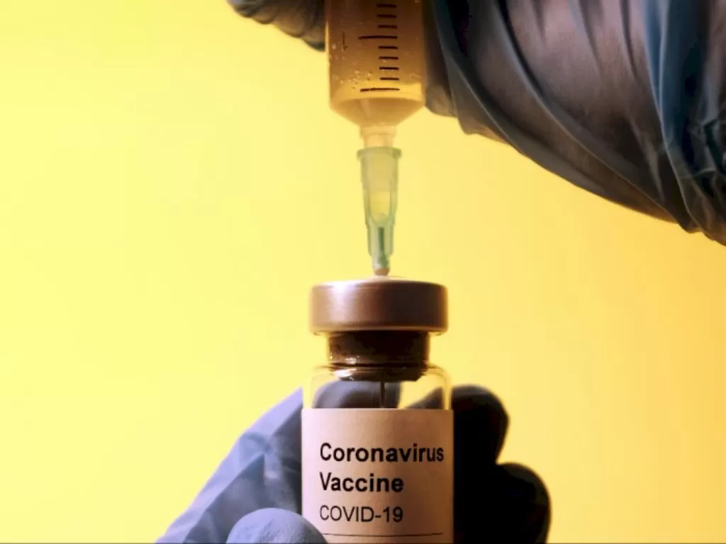 Ilustrasi vaksin COVID-19. (Unsplash/ Hakan Nural)