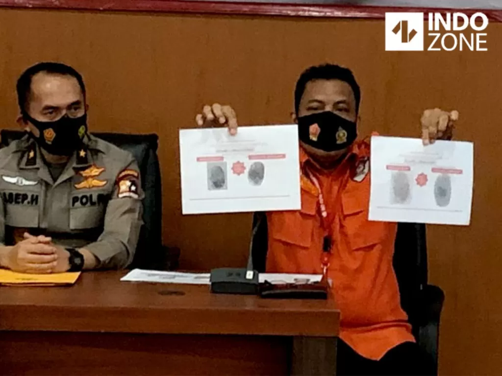 Konferensi pers identifikasi 2 korban SJ182 baru di RS Polri Kramat Jati, Jaktim. (INDOZONE/Samsudhuha Wildansyah)
