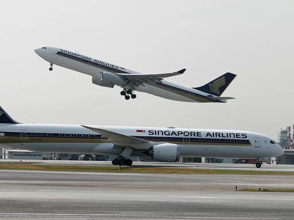 Pesawat Singapore Airlines. (REUTERS/ Edgar Su)