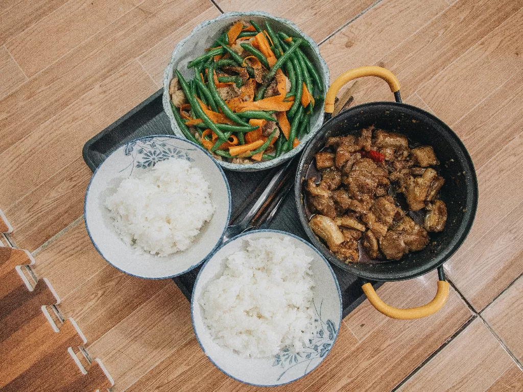 Nasi dingin (Photo by FOX from Pexels)