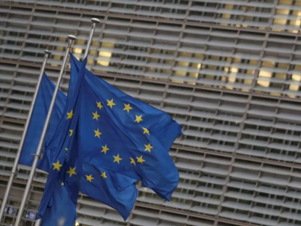  Ilustrasi bendera Uni Eropa. (photo/REUTERS/Yves Herman)
