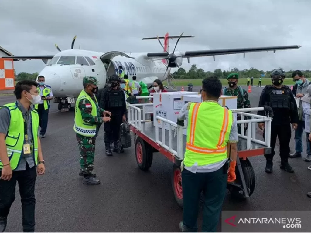 Salah satu pesawat milik maksapai NAM Air yang turut mengantarkan vaksin COVID-19 di sejumlah wilayah Kalimantan Barat. (ANTARA/HO-NAM Air)