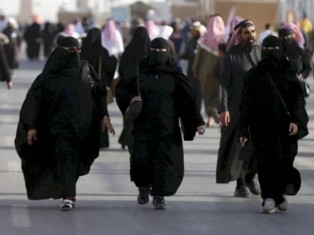 Wanita di Arab Saudi. (REUTERS/Faisal Al Nasser)
