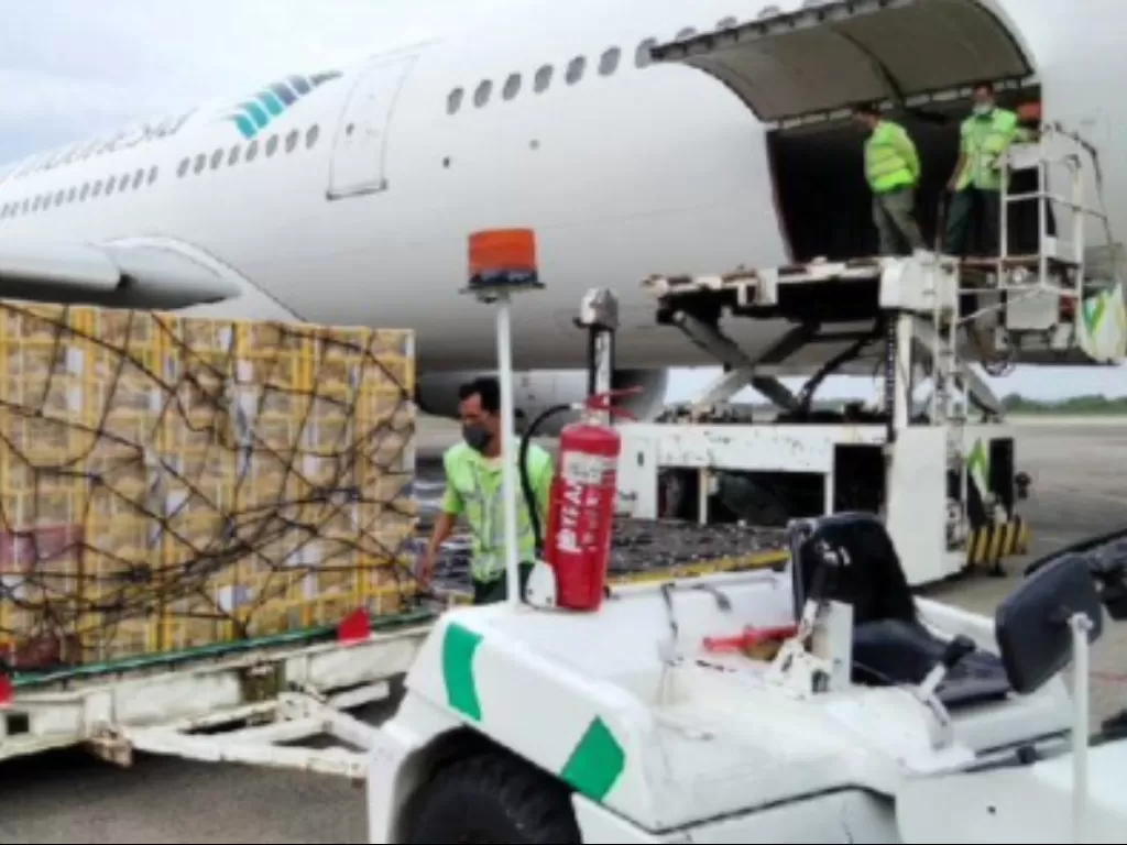 Garuda Indonesia angkut 33 ton manggis ke Tiongkok. (photo/Twitter/@IndonesiaGaruda)