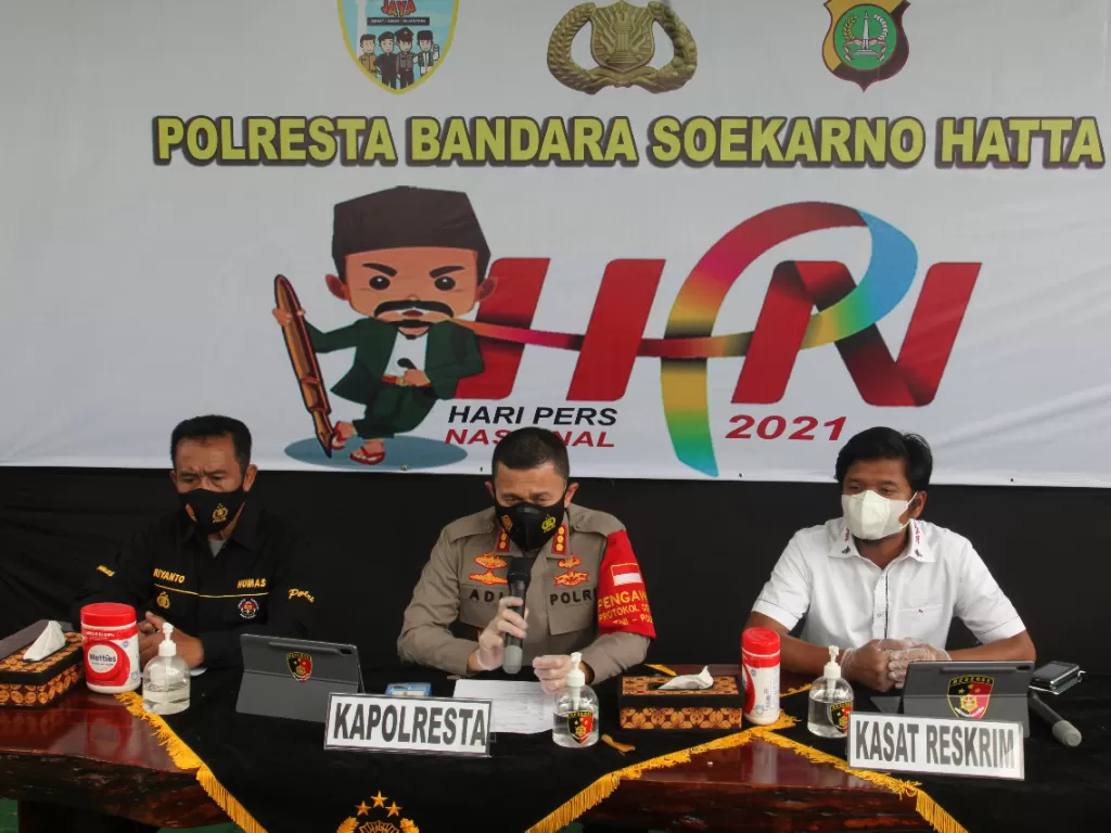Polres Bandara Soekarno Hatta (Soetta) berhasil membongkar kasus penipuan dengan modus mengiming-imingi korban menjadi pegawai Citilink. (Polres Bandara Soetta)