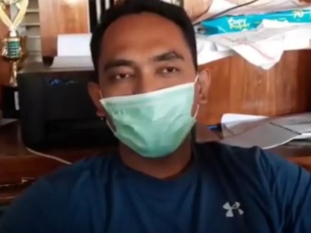 Gihanto, Kepala Desa Sumurgeneng, Tuban. (YouTube)