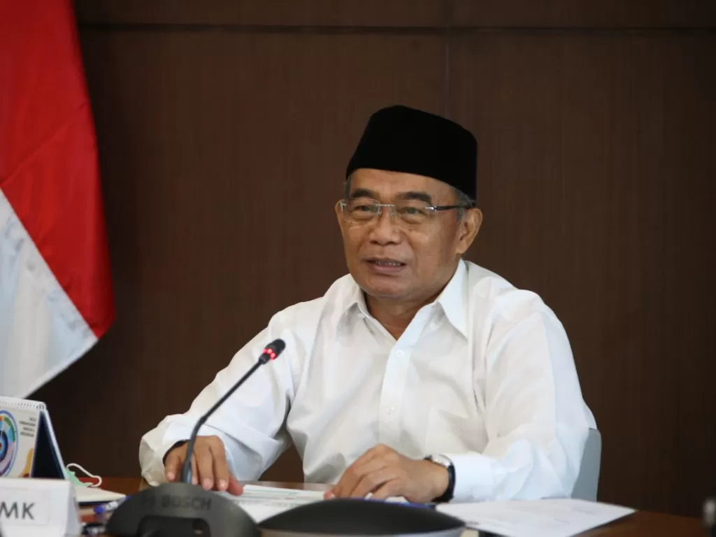 Menko PMK Muhadjir pimpin Rakor Tingkat Menteri terkait evaluasi Cuti Bersama 2021 (Dok. Humas Kemenko PMK).