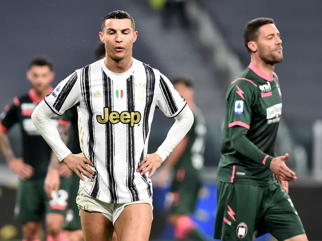 Juventus vs Crotone, Selasa (23/2/2021) dini hari WIB. (REUTERS/MASSIMO PINCA)