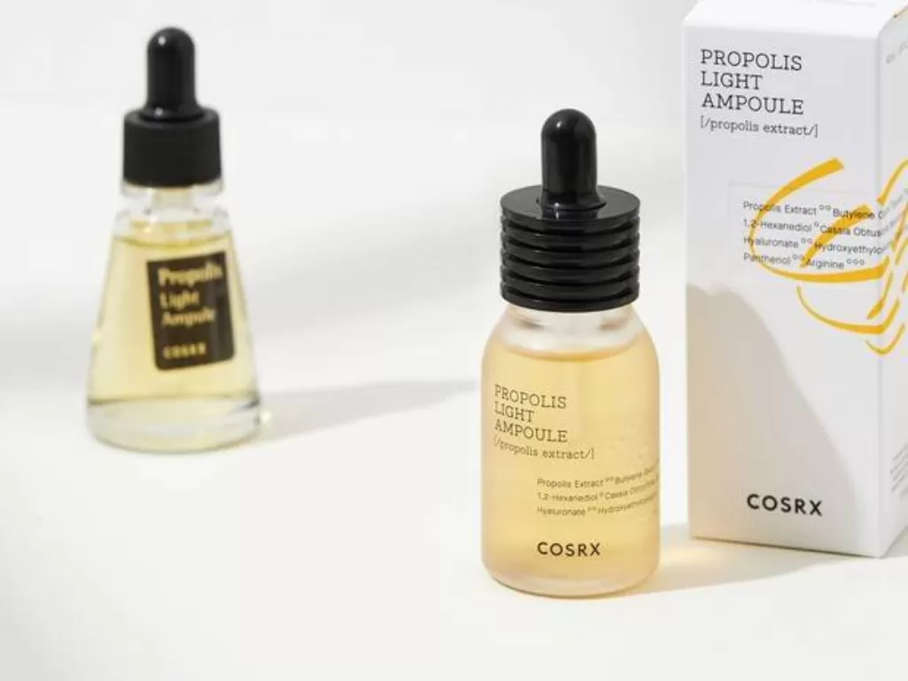 Salah satu produk skincare Korea yang mengandung propolis. (Photo/Instagram/@cosrx_indonesia)