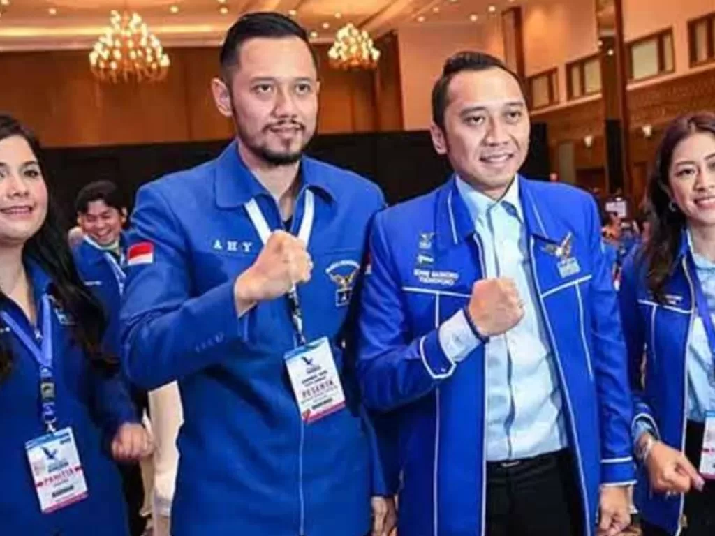  Ketua Umum Partai Demokrat Agus Harimurti Yudhoyono (kedua kiri). (ANTARANEWS)