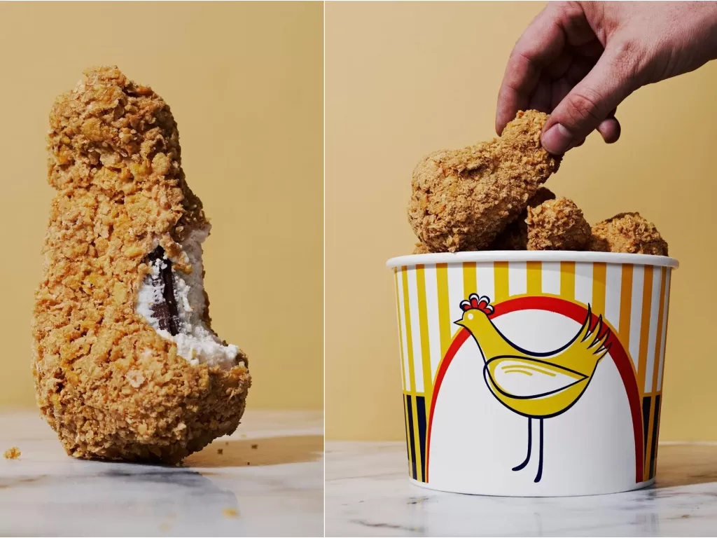 Es krim bentuk ayam goreng krispi. (photo/Instagram/@life.raft.treats)