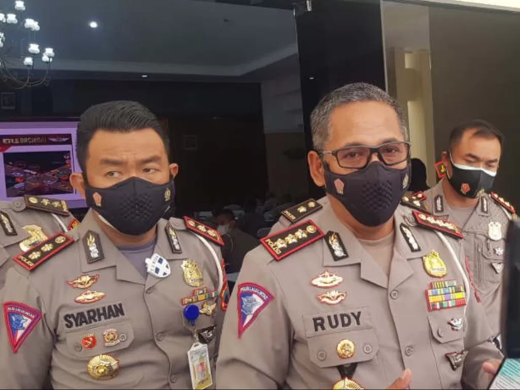  Dirlantas Polda Jateng Kombes Pol. Rudy Syafirudin usai membuka Bimbingan Teknis Penegakan Hukum Ditlantas Polda Jawa Tengah di Semarang, Selasa (2-3-2021). (ANTARA/I.C. Senjaya)