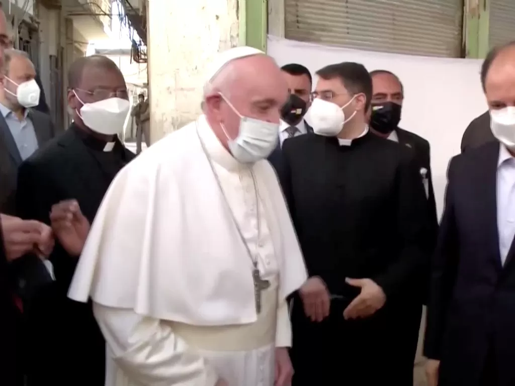 Paus Fransiskus berkunjung ke Irak (REUTERS)