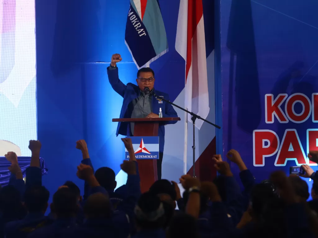 Moeldoko menyampaikan pidato perdana saat KLB Partai Demokrat di The Hill Hotel Sibolangit, Deli Serdang, Sumatera Utara, Jumat (5/3/2021). (ANTARA FOTO/Endi Ahmad)