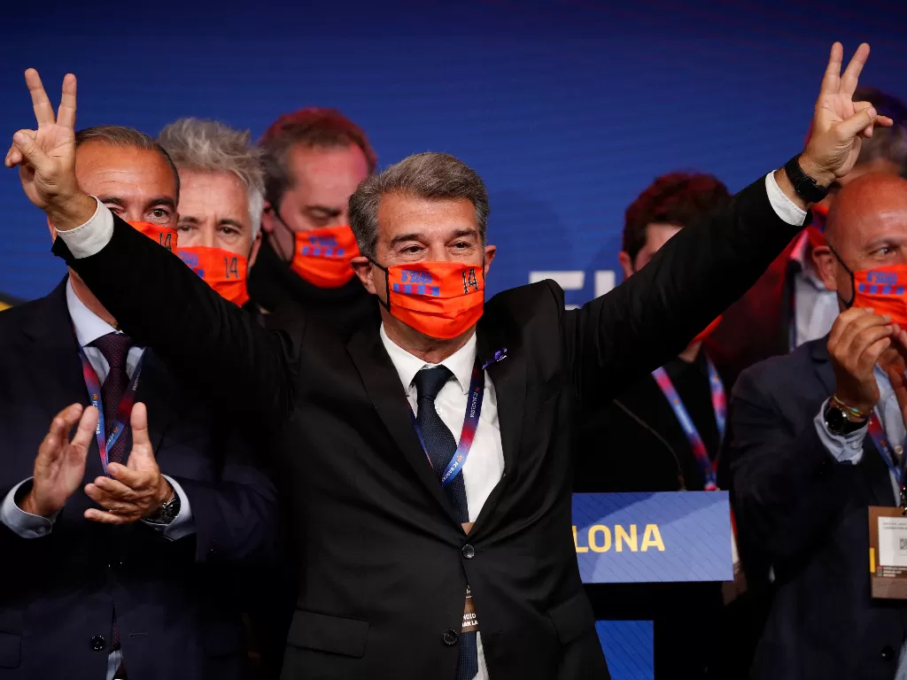 Joan Laporta kembali jadi Presiden Barcelona. (photo/REUTERS/Albert Gea)