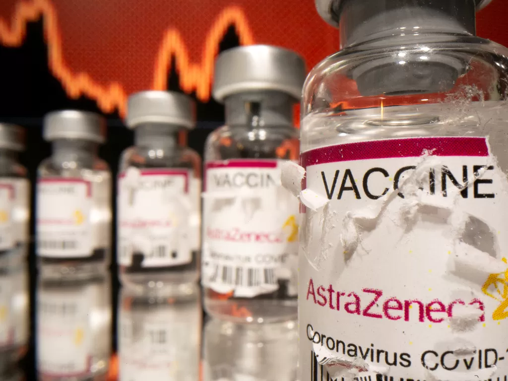 Vaksin AstraZeneca (REUTERS/Dado Ruvic)