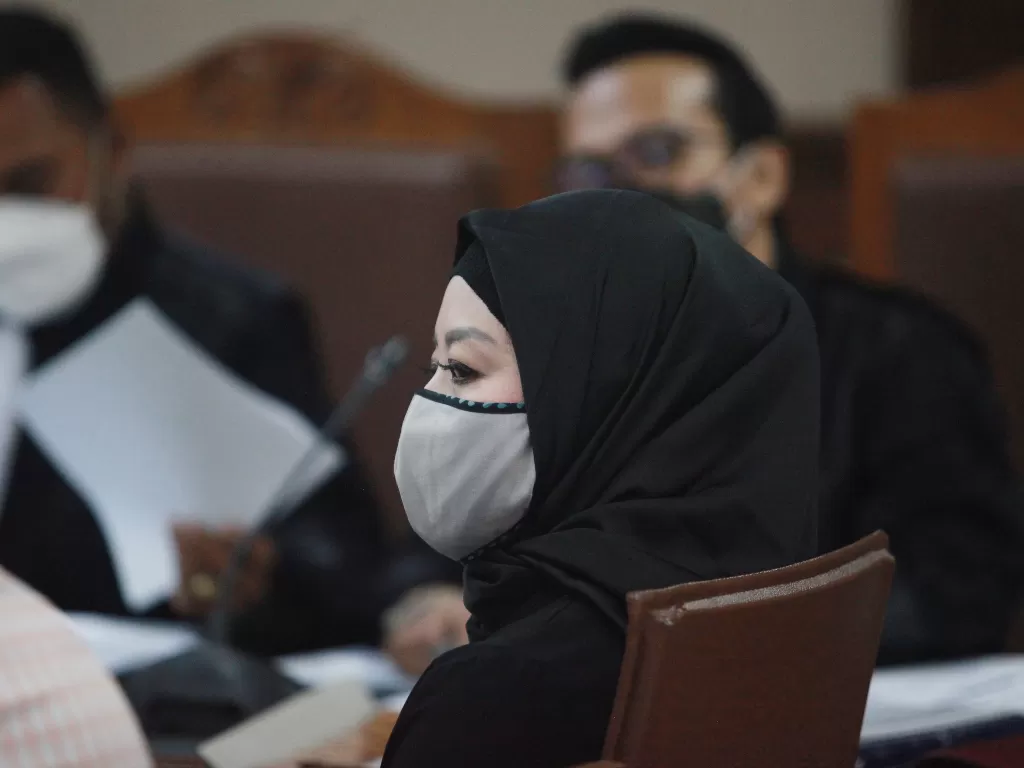 Istri mantan Menteri Kelautan dan Perikanan Edhy Prabowo yang juga anggota DPR Fraksi Gerindra Iis Rosita Dewi di Pengadilan Tipikor, Jakarta, Rabu (17/3/2021). (photo/ANTARA FOTO/ Reno Esnir)