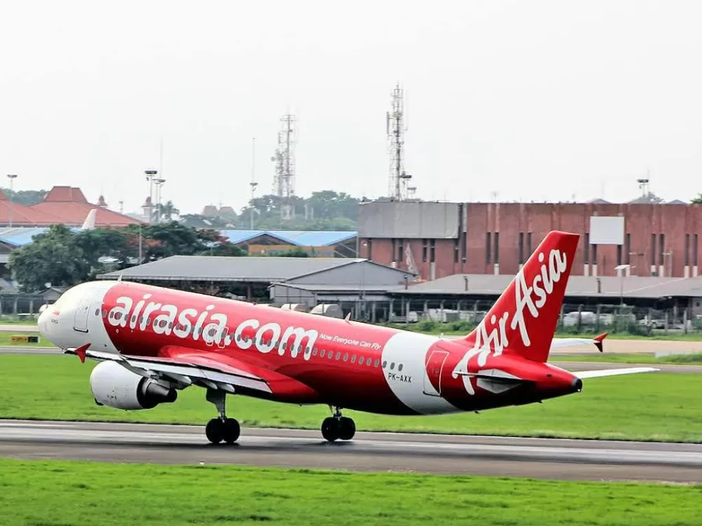 Ilustrasi pesawat AirAsia. (photo/Instagram/@airasiatravels_id)