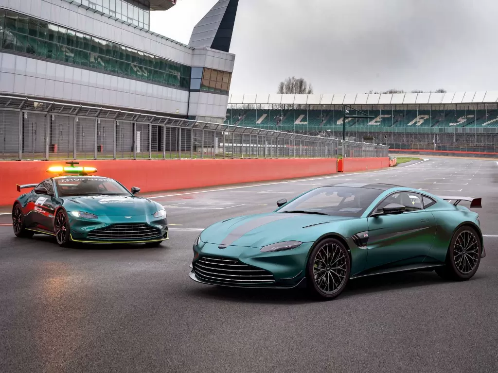 Tampilan mobil Aston Martin yang digunakan di ajang Formula 1 (photo/Aston Martin)