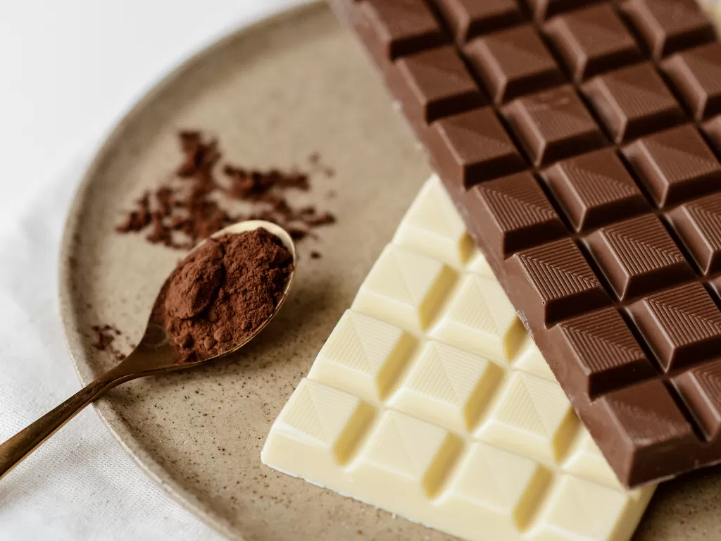 Cokelat (Photo by Anete Lusina from Pexels)