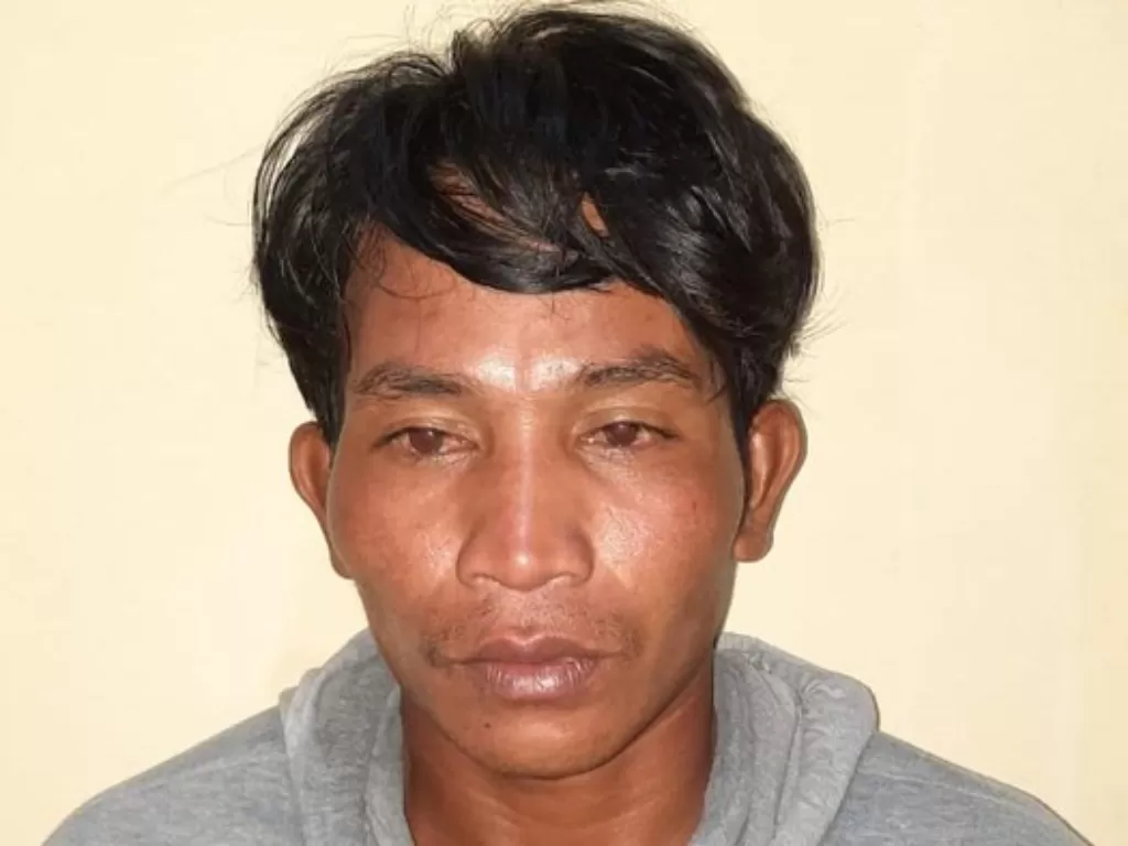 Pelaku pembunuhan kakak ipar dan istrinya di Desa Mantaren I, Kecamatan Kahayan Hilir Kalimantan Tengah (Istimewa)